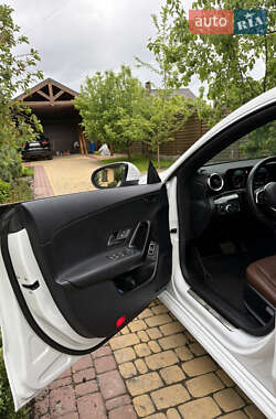 Універсал Mercedes-Benz CLA-Class 2021 в 