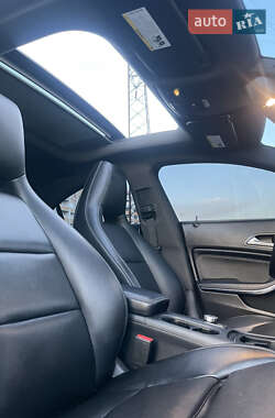 Седан Mercedes-Benz CLA-Class 2018 в 