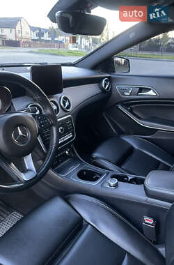 Седан Mercedes-Benz CLA-Class 2018 в 