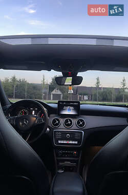 Седан Mercedes-Benz CLA-Class 2018 в 