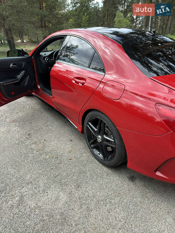Седан Mercedes-Benz CLA-Class 2014 в Киеве