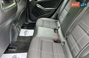 Универсал Mercedes-Benz CLA-Class 2016 в 