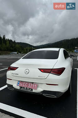 Седан Mercedes-Benz CLA-Class 2021 в 