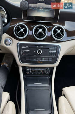 Седан Mercedes-Benz CLA-Class 2015 в 