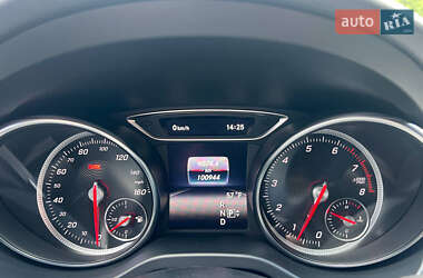 Седан Mercedes-Benz CLA-Class 2018 в 