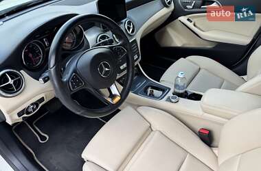 Седан Mercedes-Benz CLA-Class 2016 в 
