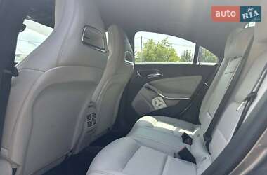 Седан Mercedes-Benz CLA-Class 2017 в 