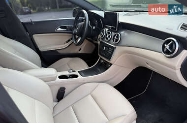 Седан Mercedes-Benz CLA-Class 2015 в 