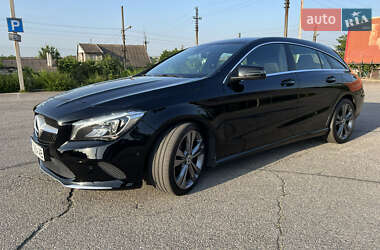 Универсал Mercedes-Benz CLA-Class 2018 в 