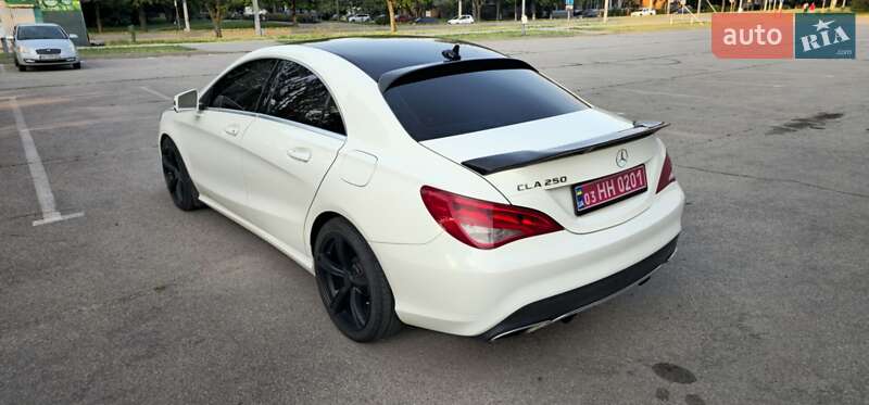 Седан Mercedes-Benz CLA-Class 2017 в Києві