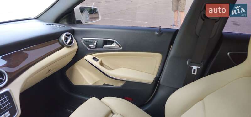 Седан Mercedes-Benz CLA-Class 2017 в Києві