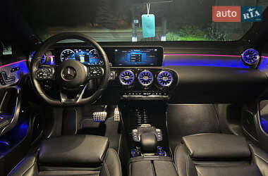 Седан Mercedes-Benz CLA-Class 2020 в 