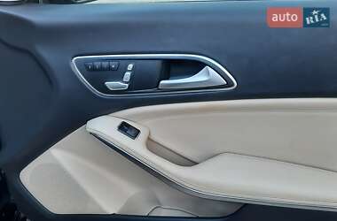 Седан Mercedes-Benz CLA-Class 2016 в 