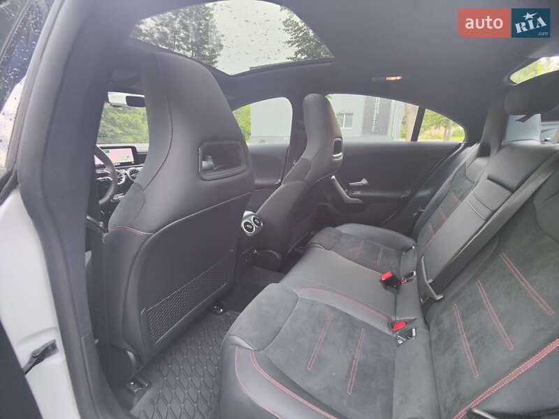 Седан Mercedes-Benz CLA-Class 2024 в Киеве