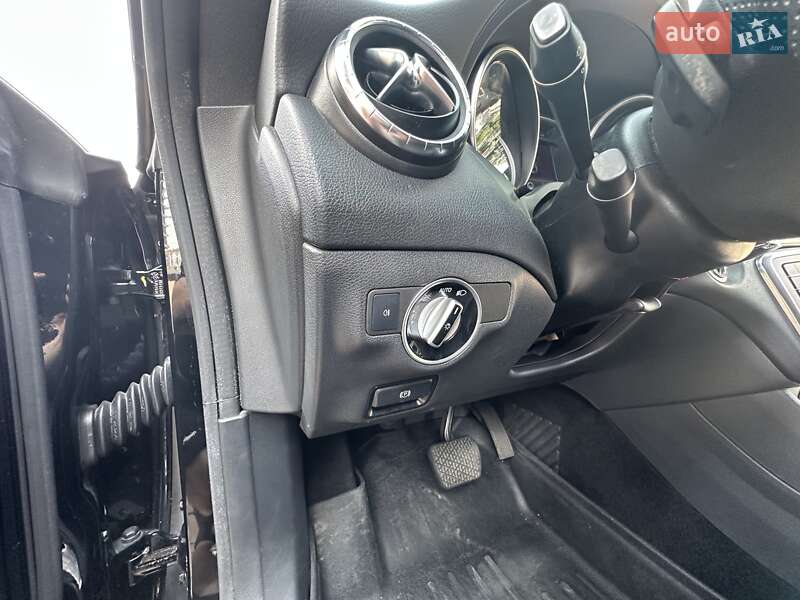 Седан Mercedes-Benz CLA-Class 2019 в Одессе