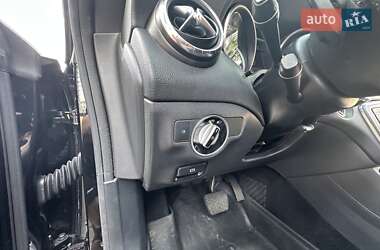 Седан Mercedes-Benz CLA-Class 2019 в 