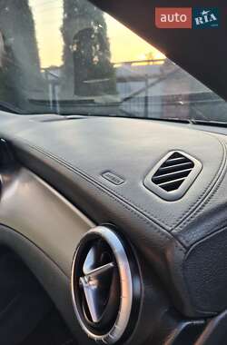 Седан Mercedes-Benz CLA-Class 2016 в 