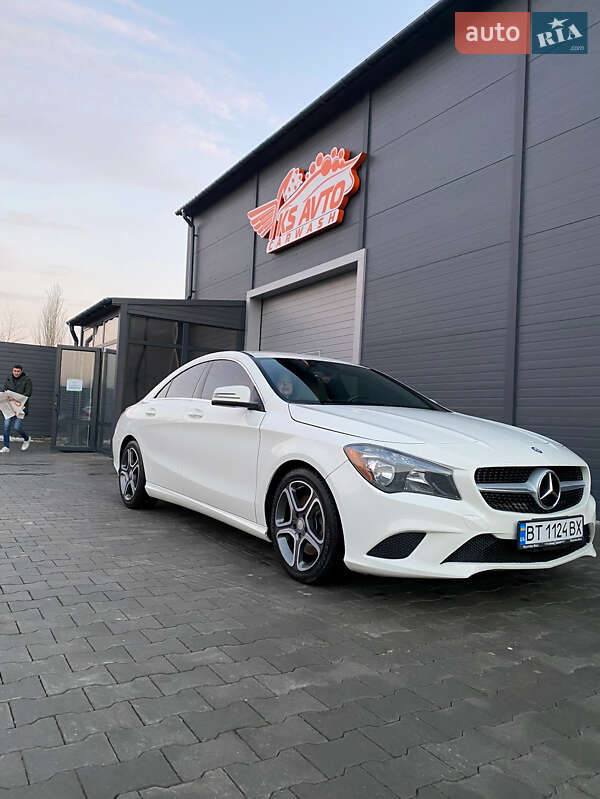 Седан Mercedes-Benz CLA-Class 2013 в 