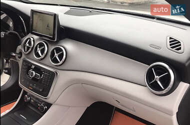 Седан Mercedes-Benz CLA-Class 2013 в 