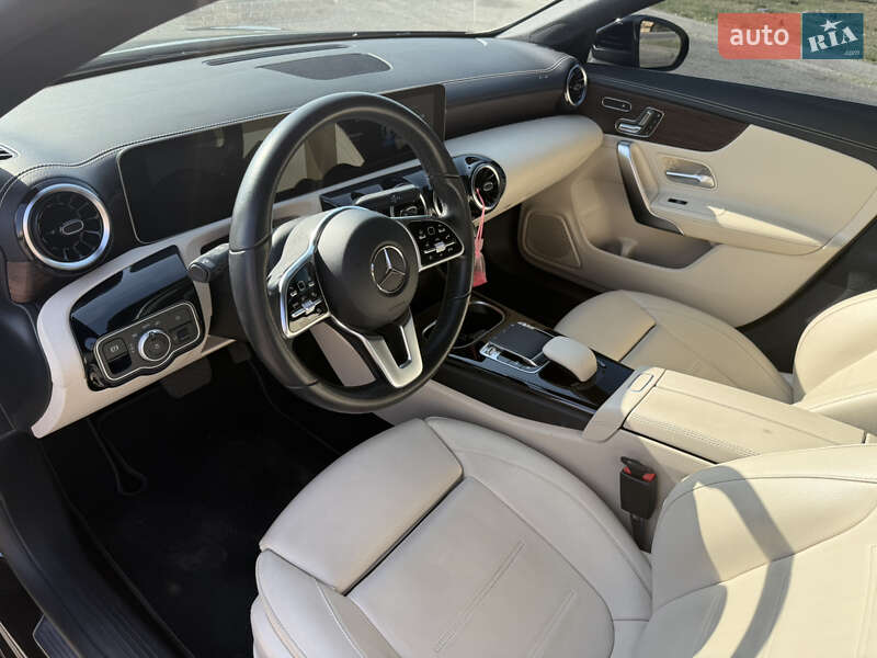 Седан Mercedes-Benz CLA-Class 2019 в Запоріжжі фото 9 Седан Mercedes-Benz CLA-Class 2019 в Запоріжжі