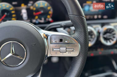 Седан Mercedes-Benz CLA-Class 2022 в 