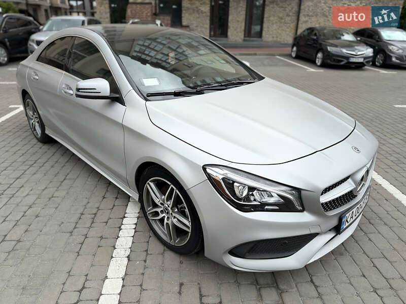 Седан Mercedes-Benz CLA-Class 2017 в Киеве