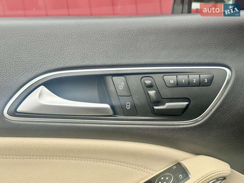 Седан Mercedes-Benz CLA-Class 2014 в Києві