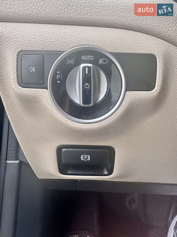 Седан Mercedes-Benz CLA-Class 2014 в Києві