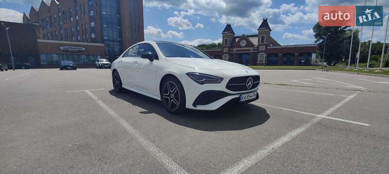 Седан Mercedes-Benz CLA-Class 2024 в Киеве