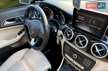 Седан Mercedes-Benz CLA-Class 2018 в 