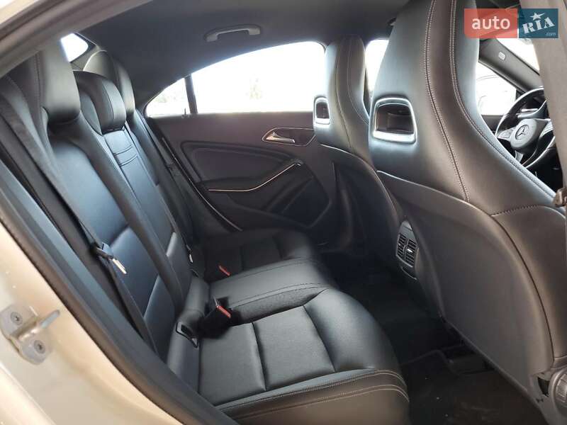 Седан Mercedes-Benz CLA-Class 2016 в Балаклее