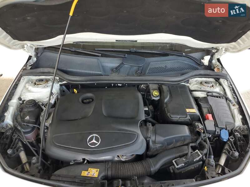 Седан Mercedes-Benz CLA-Class 2016 в Балаклее