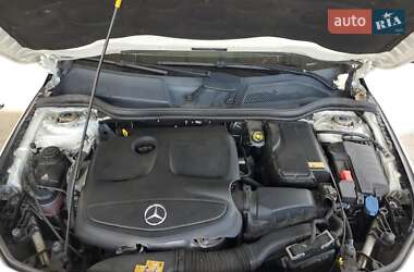 Седан Mercedes-Benz CLA-Class 2016 в 