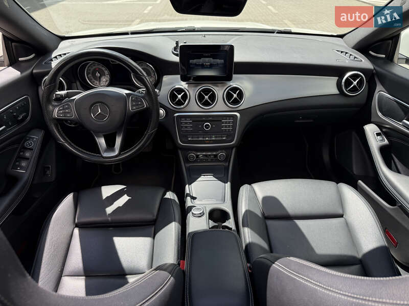 Седан Mercedes-Benz CLA-Class 2015 в Києві