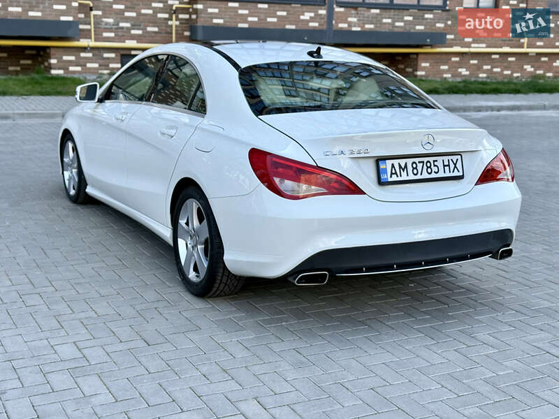 Седан Mercedes-Benz CLA-Class 2015 в Житомире