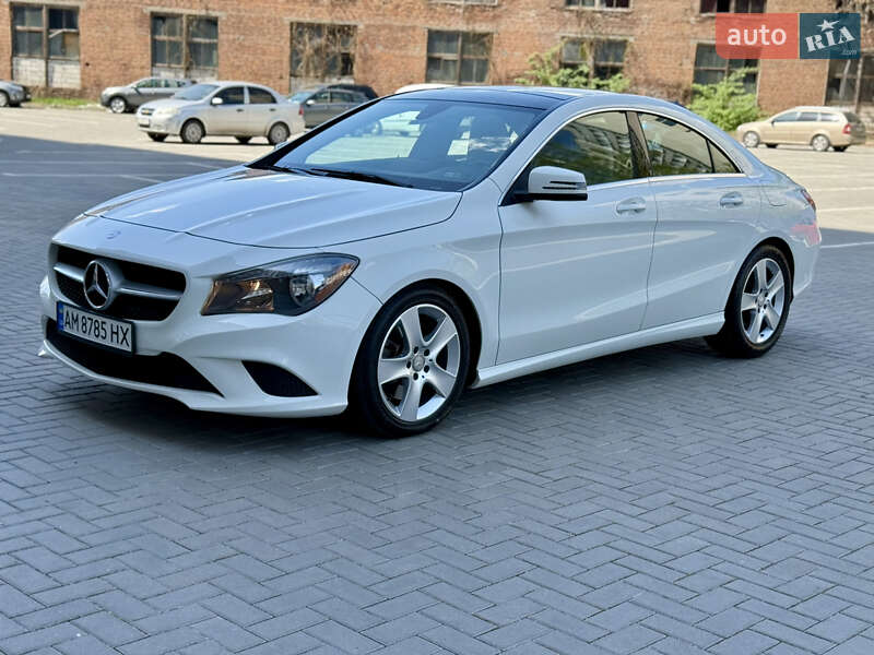Седан Mercedes-Benz CLA-Class 2015 в Житомире