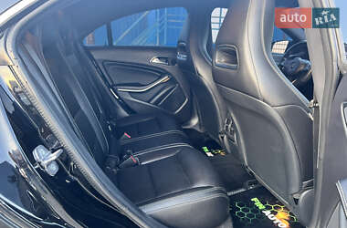 Седан Mercedes-Benz CLA-Class 2018 в 