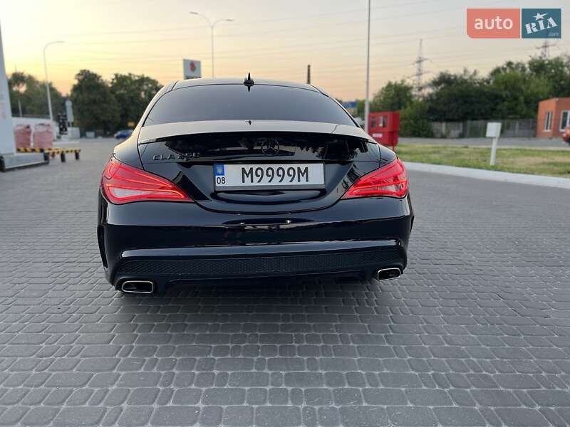 Седан Mercedes-Benz CLA-Class 2015 в Днепре