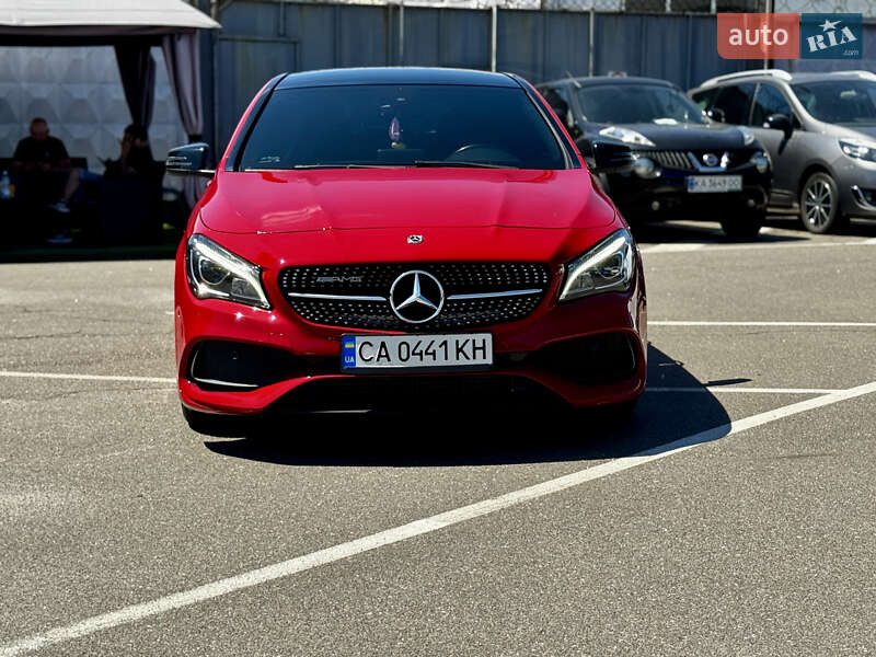 Седан Mercedes-Benz CLA-Class 2018 в Киеве