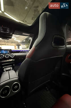Седан Mercedes-Benz CLA-Class 2022 в 