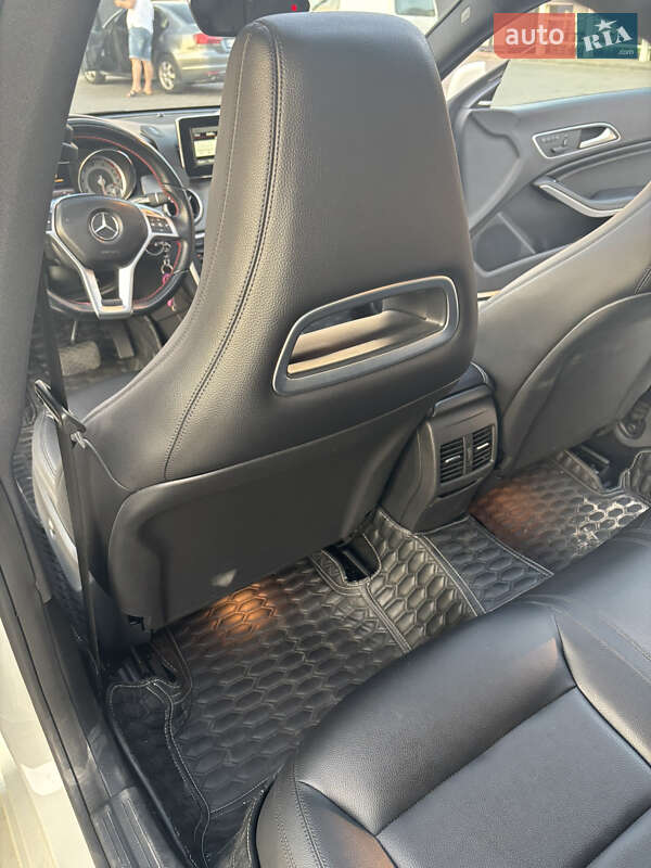 Седан Mercedes-Benz CLA-Class 2013 в Софіївській Борщагівці