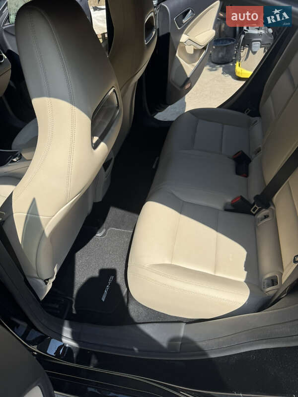 Седан Mercedes-Benz CLA-Class 2014 в Черновцах