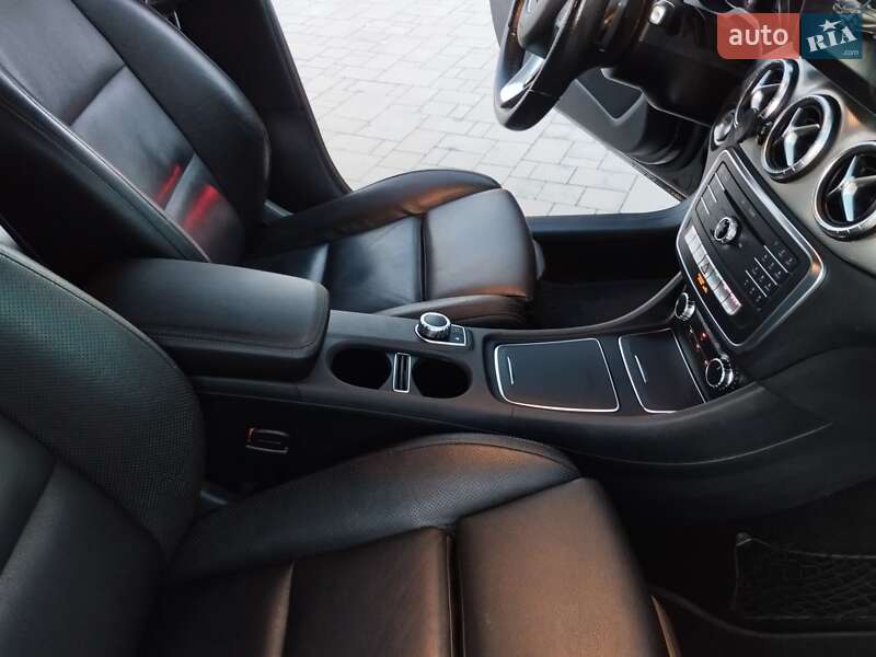 Седан Mercedes-Benz CLA-Class 2016 в Калуше