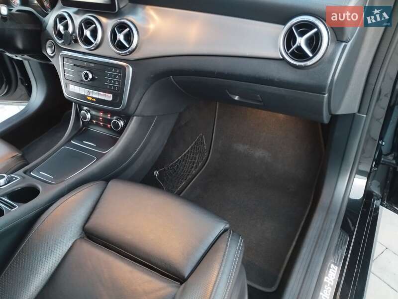 Седан Mercedes-Benz CLA-Class 2016 в Калуше