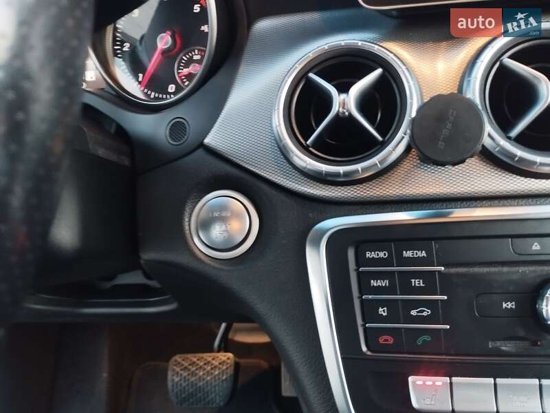 Седан Mercedes-Benz CLA-Class 2016 в Калуше