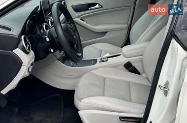 Седан Mercedes-Benz CLA-Class 2015 в 