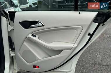 Седан Mercedes-Benz CLA-Class 2015 в 