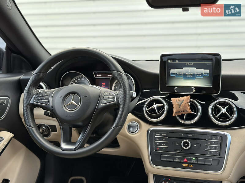 Седан Mercedes-Benz CLA-Class 2015 в Днепре