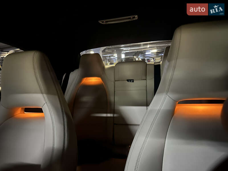 Седан Mercedes-Benz CLA-Class 2015 в Днепре