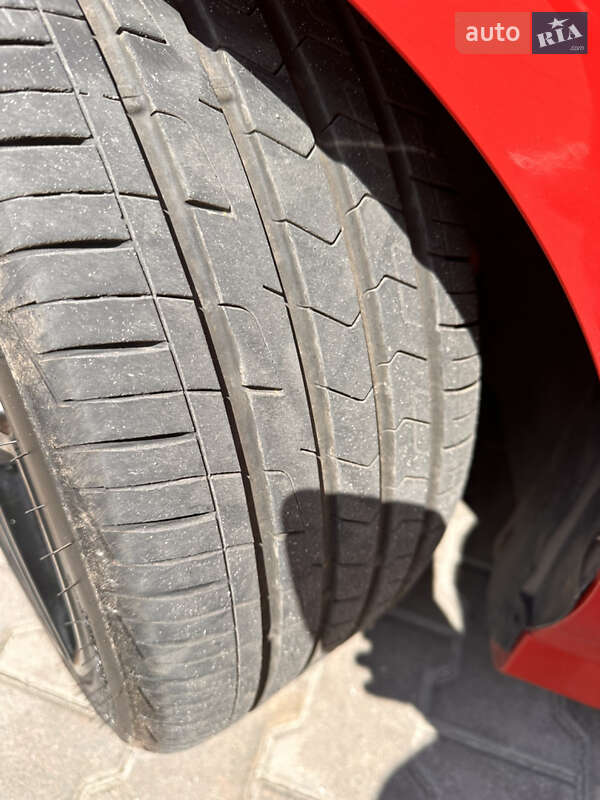 Седан Mercedes-Benz CLA-Class 2014 в Киеве